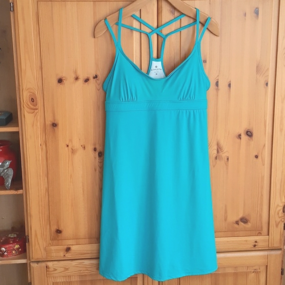 Athleta Shorebreak Racer Back Outdoor Dress Size Medium - Picture 9 of 9